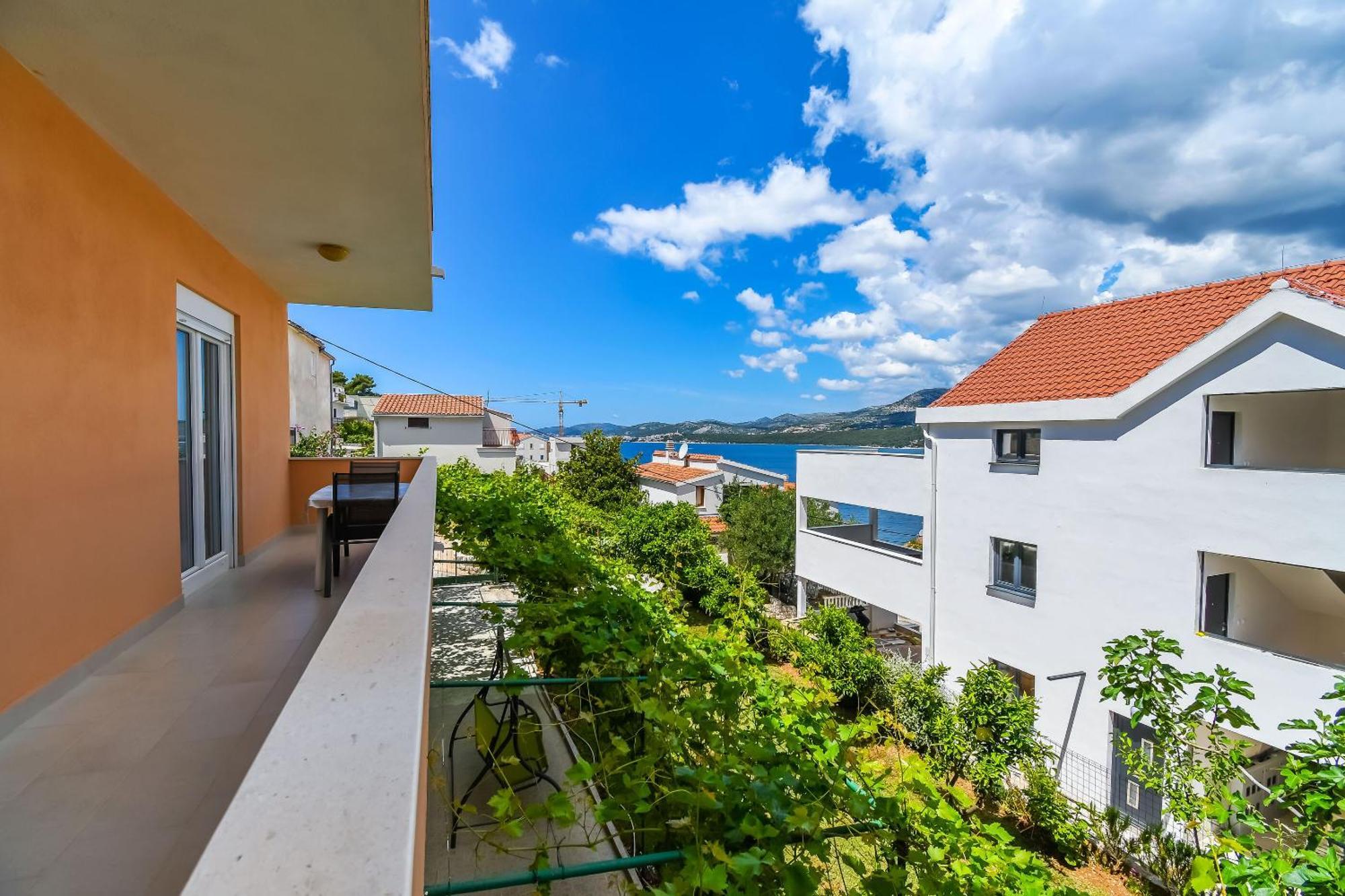Apartments Tonka Donji Okrug  Ngoại thất bức ảnh