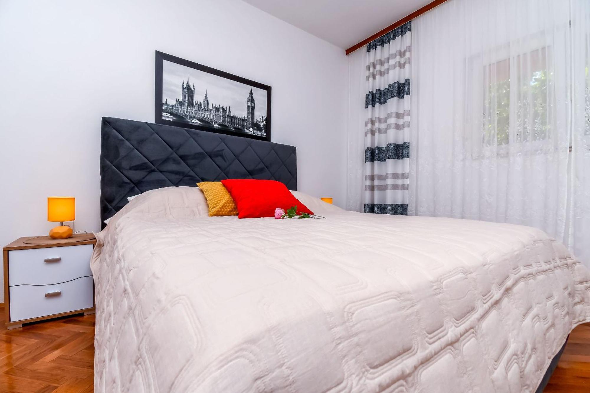 Apartments Tonka Donji Okrug  Ngoại thất bức ảnh