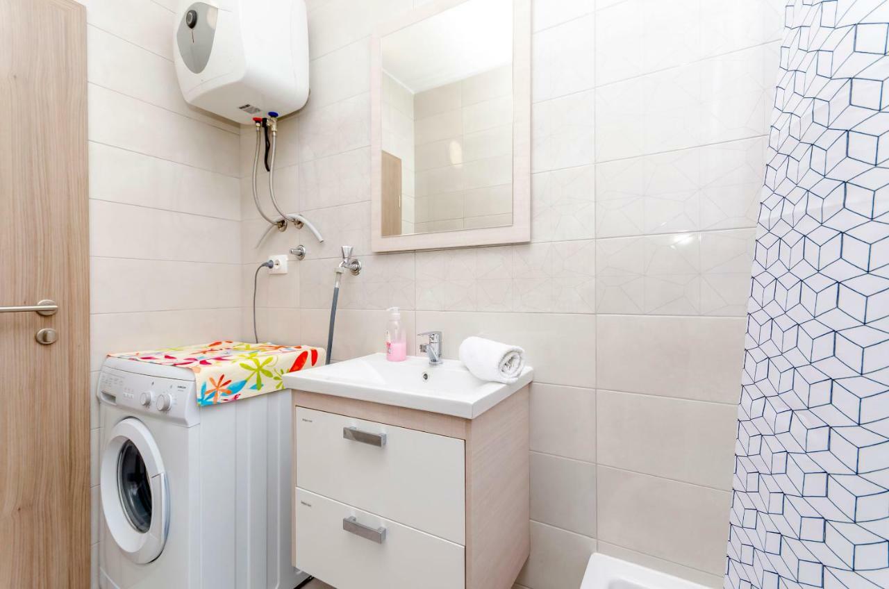 Apartments Tonka Donji Okrug  Ngoại thất bức ảnh
