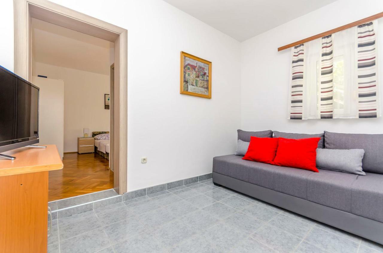 Apartments Tonka Donji Okrug  Ngoại thất bức ảnh