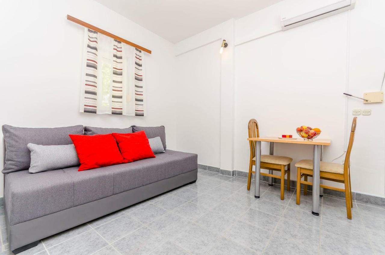 Apartments Tonka Donji Okrug  Ngoại thất bức ảnh