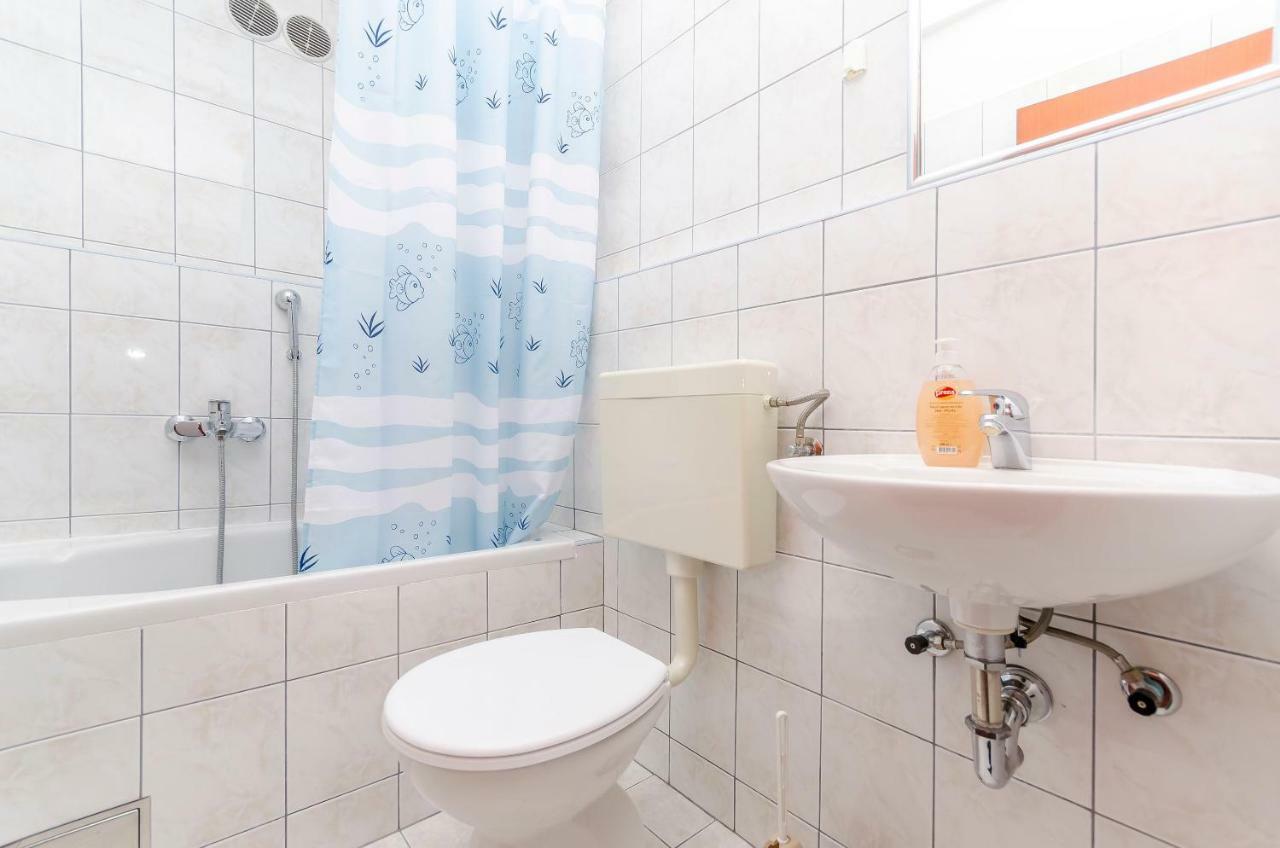 Apartments Tonka Donji Okrug  Ngoại thất bức ảnh